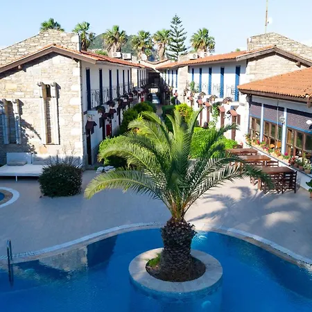 Aydos & Breeze Restaurant Hotel 5*