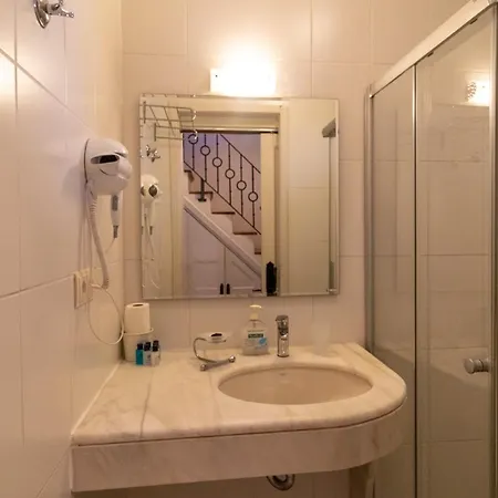 Aydos & Breeze Restaurant Hotel Dalyan
